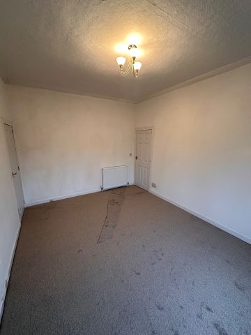 2 Bed Flat, Aikenhead Road, G44 - Photo 5