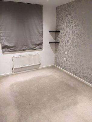 2 Bed Flat, Corn House, NW7 - Photo 1