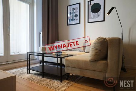 Apartament w prestiżowej kamienicy - Zdjęcie 2