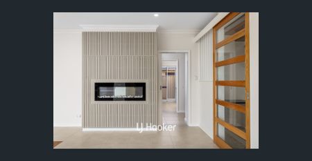 Two Storey in popular South Bunbury - Photo 3