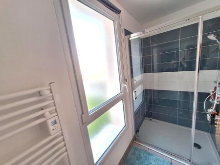 Location Appartement 3 pièces 62m² LES SABLES D’OLONNE 85340 - Photo 5