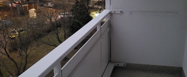 Schicke 2-Zimmer-Wohnung mit Balkon in der Südstadt! Erstbezug nach Sanierung! - Photo 1