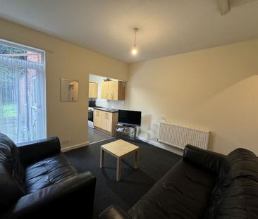 4 bedroom house to rent - Photo 3