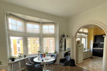 Appartement met 2 slaapkamers te Gent. - Photo 3