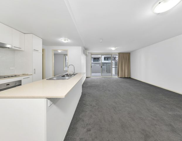Modern Apartment Living With Premium Facilities - Photo 1