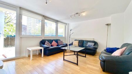 3 bedroom apartment to rent - Photo 4