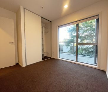 Spacious 2 bedroom apartment next to St Lukes mall - Photo 4