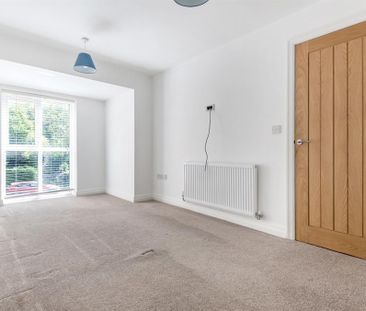 4 bedroom townhouse to rent - Photo 4