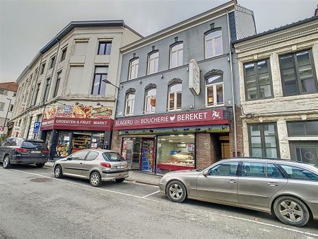 duplex app (2de + 3de v) met 3 slpks, 2 bdks - Bostsestraat 2, 3300 TIENEN - Photo 3