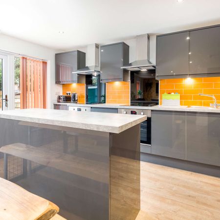 16 Barnes Road Room 7 - Photo 4