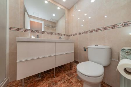 Ronda de las Cooperativas, Madrid, Community of Madrid 28041 - Photo 5