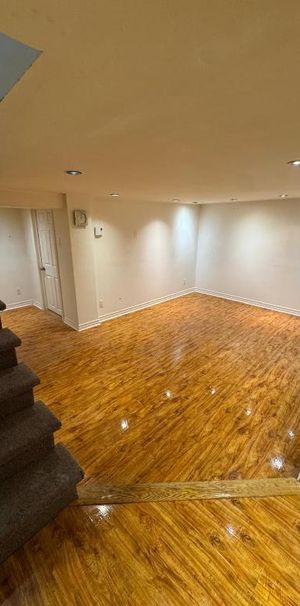 GRAND 6 1/2 à louer - Photo 1