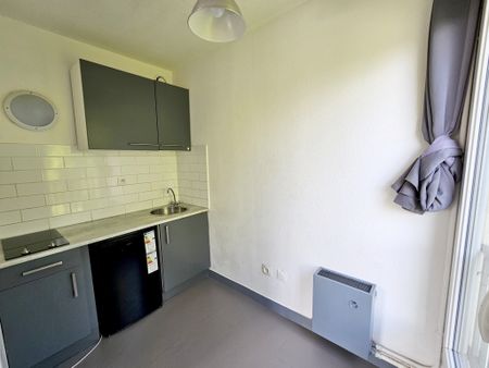 Location Appartement 1 pièce 28m² COMPIEGNE 60200 - Photo 5