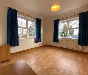 15 Dam Head Road, Moira, BT67 0HU - Photo 2