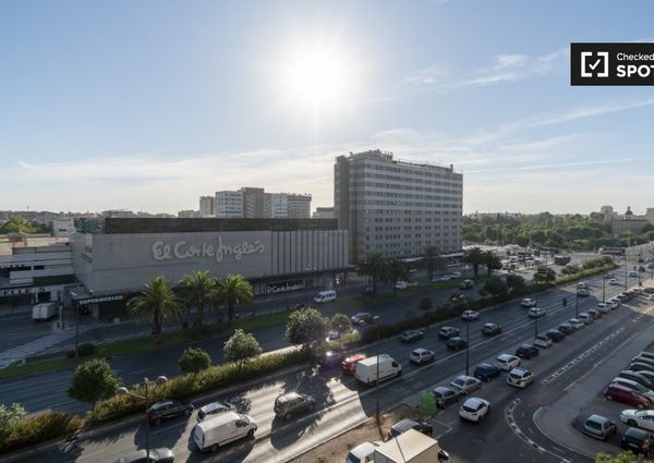 valencia, Valencian Community 46002