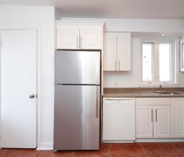 Condo for rent, Montréal (Le Sud-Ouest) - Photo 2