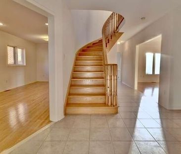 For Lease - 6388 Newcombe Drive, Mississauga, Ontario - Photo 2