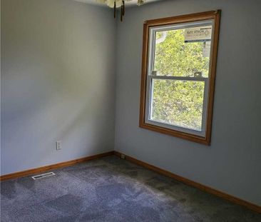 For Lease - 598 Middlewoods Drive, London North, Ontario - Photo 2