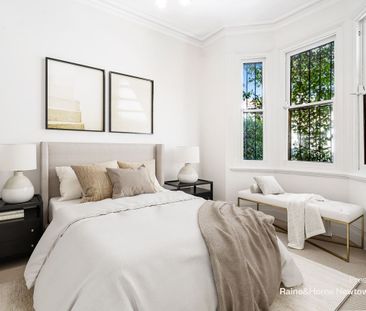 Charming 2-Bedroom Home with Leafy Courtyard in Prime Woollahra Loc... - Photo 2
