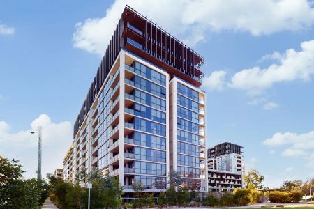 “Immaculate High Level One Bedroom Apartment With Study In Prime Location” - Photo 5