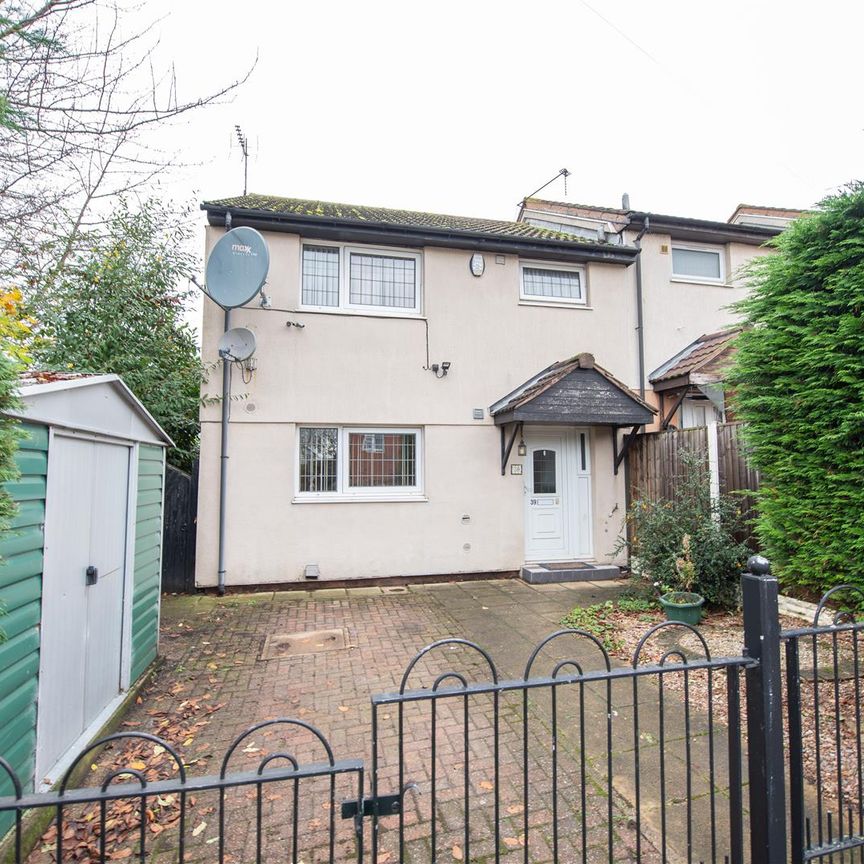 Kelvedon Gardens, Nottingham - Photo 1