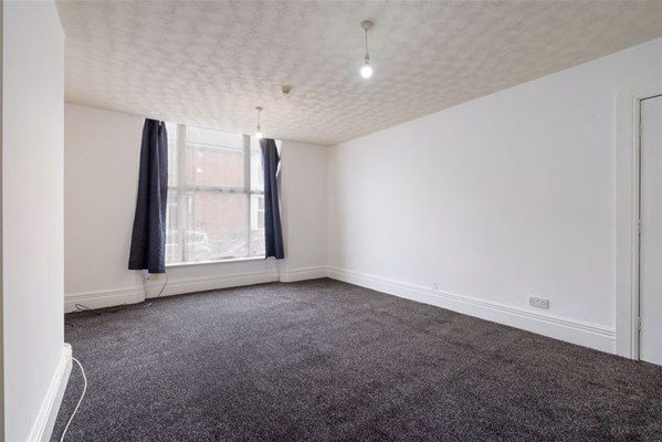 27 Hartington Road, Bolton - Photo 1