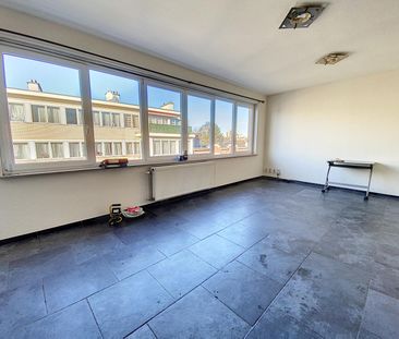 Anderlecht Bel appartement lumineux de 80m2, dans un petite immeubl... - Photo 4