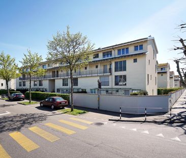 "Wohnen auf 2 Etagen in Allschwil" - Photo 4