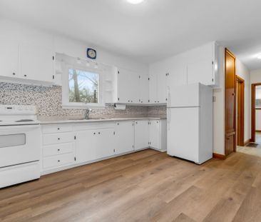 For Lease - 64 Locks Road, Brantford, Ontario - Photo 3