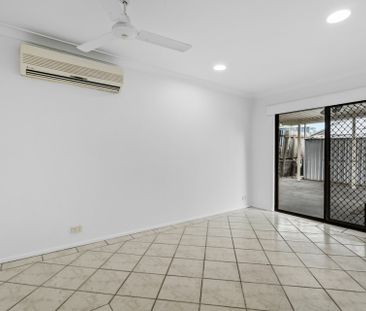 FOUR BEDROOM ONE BATHROOM HOME IN PRIME LOCATION - Photo 2