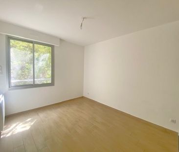 Location Appartement 4 pièces 91m² CARNOUX EN PROVENCE 13470 - Photo 4