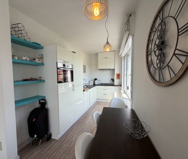Instapklaar gemeubeld appartement met één slaapkamer. Gelegen op he... - Photo 6