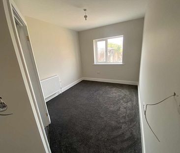 Brand New Luxury En-suite/ Studio Rooms - Photo 4