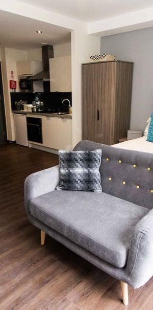 1 bedroom flat to rent - Photo 1