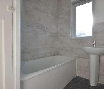 Prices Lane, Reigate, Surrey, RH2 - Photo 3