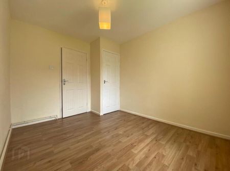 70 Lawnmount Crescent, Lisburn, BT27 4TU - Photo 5