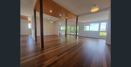 Peaceful + Private Family Home - Photo 2