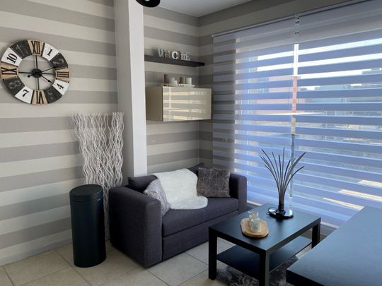 MOOIE PENTHOUSE TE HUUR OP JAARBASIS - Photo 1