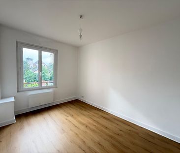 Location Appartement 2 pièces 45m² - Photo 4