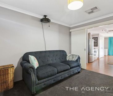 Spacious Family Home with Theatre, Study & Alfresco Living - Photo 5