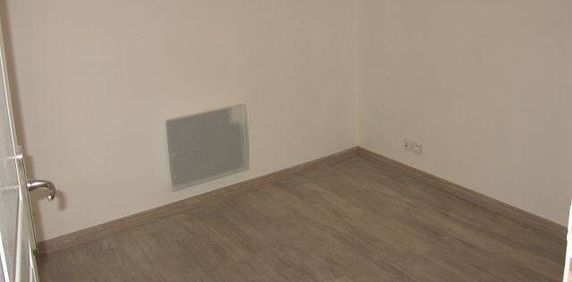 Location appartement 1 pièce 40 m² à Privas (07000) - Photo 2