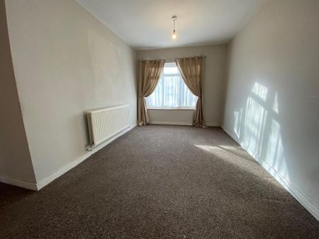 3 bedroom terraced house to rent - Photo 3