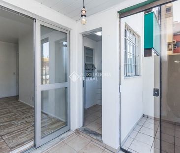 Apartamento com 1 quarto e 57m² para alugar em Humaitá, Porto Alegre. - Photo 5