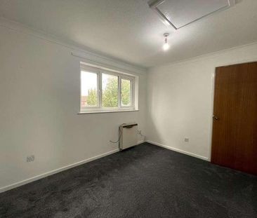 Lavender Close, Yaxley Peterborough, PE7 - Photo 2