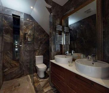 Elsham Road, W14 - Photo 1