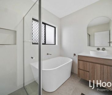 Few Homes will Compare - Ducted Air Conditioning - Multiple Living ... - Photo 4