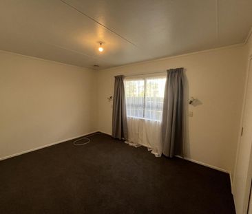 4 Bedroom home in Westown - Photo 6