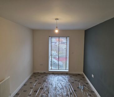 3 Bed Detached House, Harbord Close, BS4 - Photo 5