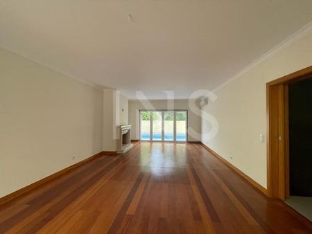 Moradia T4 - Photo 2