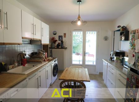 Location Maison 5 pièces 104m² CHARNAY LES MACON 71850 - Photo 2